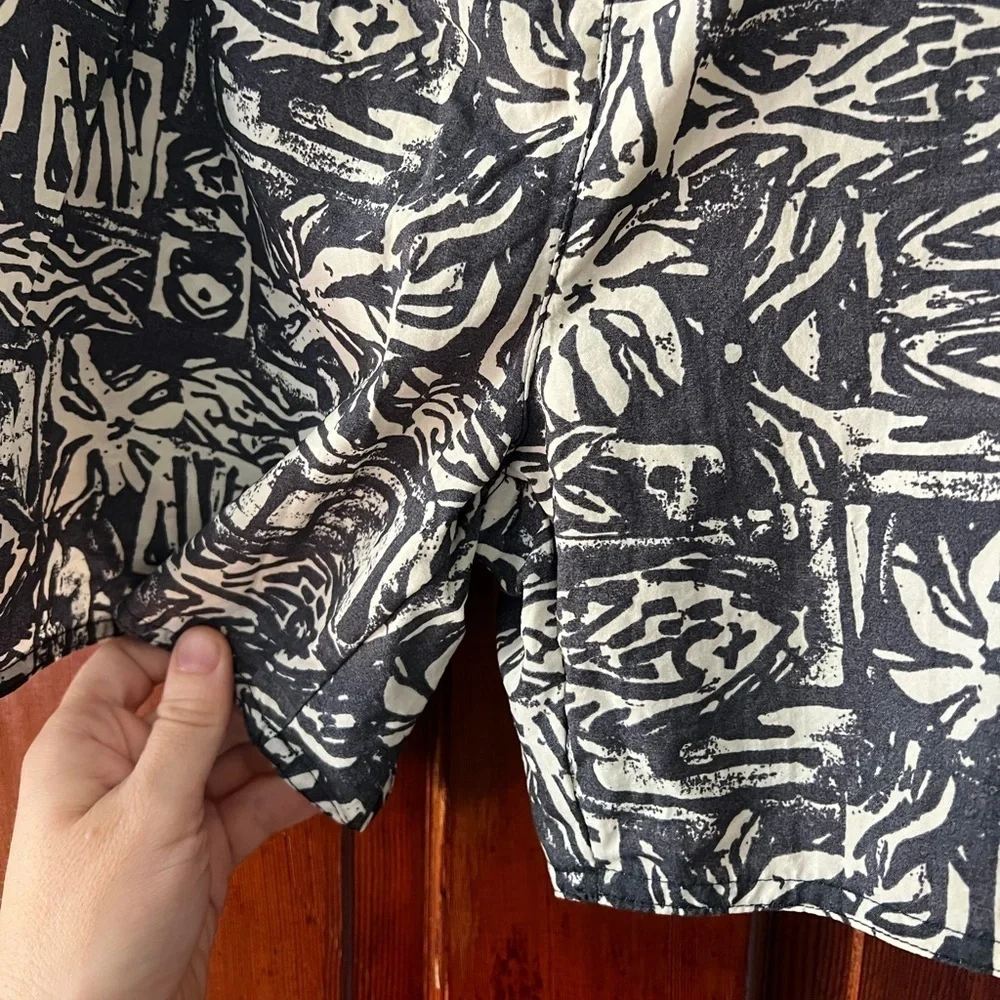 Vintage Sand N Sun Swim Trunks Men’s L Blue White Tribal Surf Print 90s Shorts
